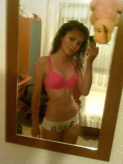 Asia from California is interested in nsa sex with a nice, young man