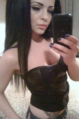 Chelsey is a cheater looking for a guy like you!