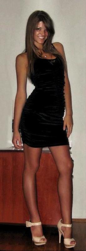 Evelina from Rosamond, Illinois is interested in nsa sex with a nice, young man