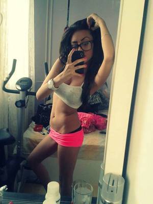 Looking for local cheaters? Take Camilla from Michigan home with you