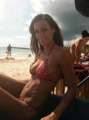 Isabella is a cheater looking for a guy like you!