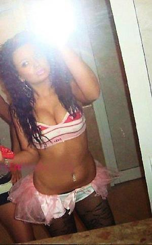 Looking for local cheaters? Take Ariel from Pennsylvania home with you