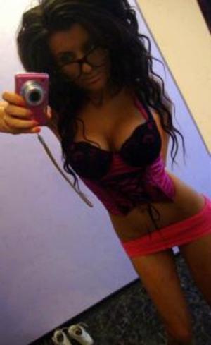 Samira from New York is DTF, are you?
