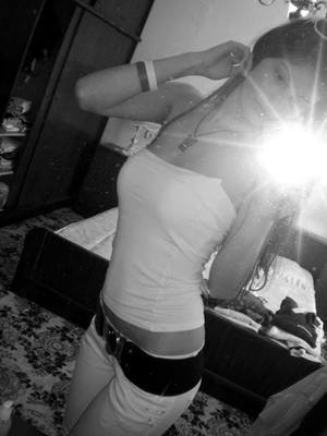 Looking for girls down to fuck? Kierra from Florida is your girl