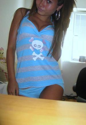 Meet local singles like Casandra from Ontario who want to fuck tonight