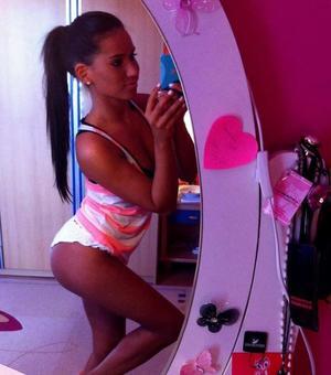 Meet local singles like Natalie from North Carolina who want to fuck tonight