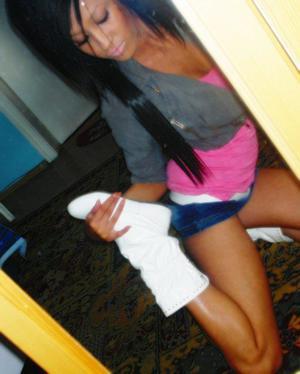 Looking for local cheaters? Take Anika from Louisiana home with you