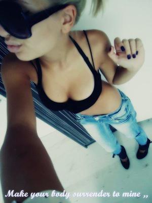 Looking for local cheaters? Take Alexia from North Carolina home with you