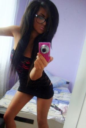 Jazmyn from Texas is looking for adult webcam chat