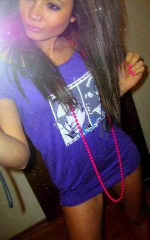 Katelin from Kansas is interested in nsa sex with a nice, young man