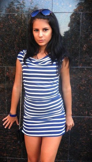 Autumn from Ohio is interested in nsa sex with a nice, young man