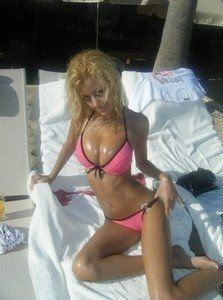 Abigail from North Dakota is the best local fuck buddy you can ever find